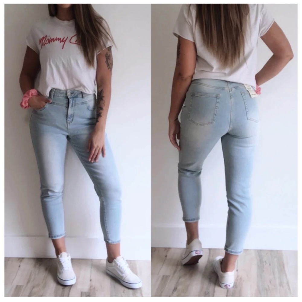 Vintage Distressed Mom Jeans